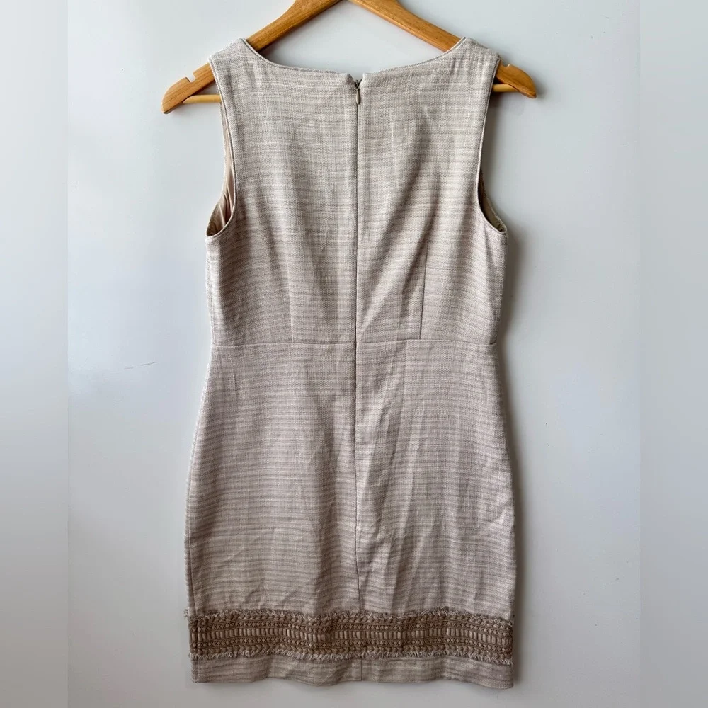 White House Black Market‎ Tan Sheath Dress V-Neck Sleeveless Size 4
